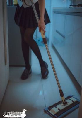 我的女友20岁